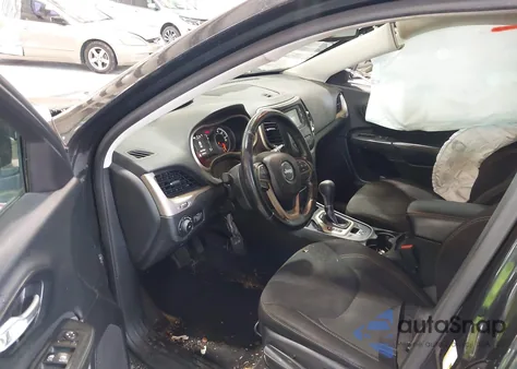 2016 Jeep Cherokee Altitude z USA, uszkodzony, nr VIN 1C4PJLCB5GW229761